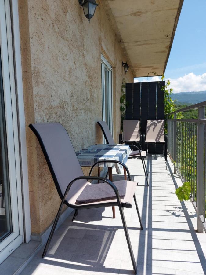 Apartmani Mare Novi Vinodolski Exteriör bild